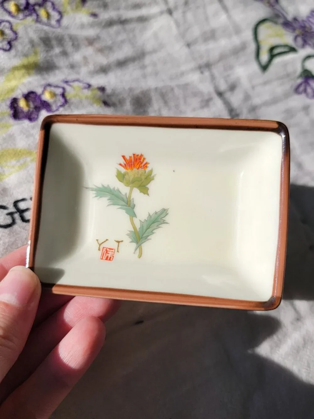 -'.🏵️ Benihana ceramic soy sauce tray 🏵️.'-